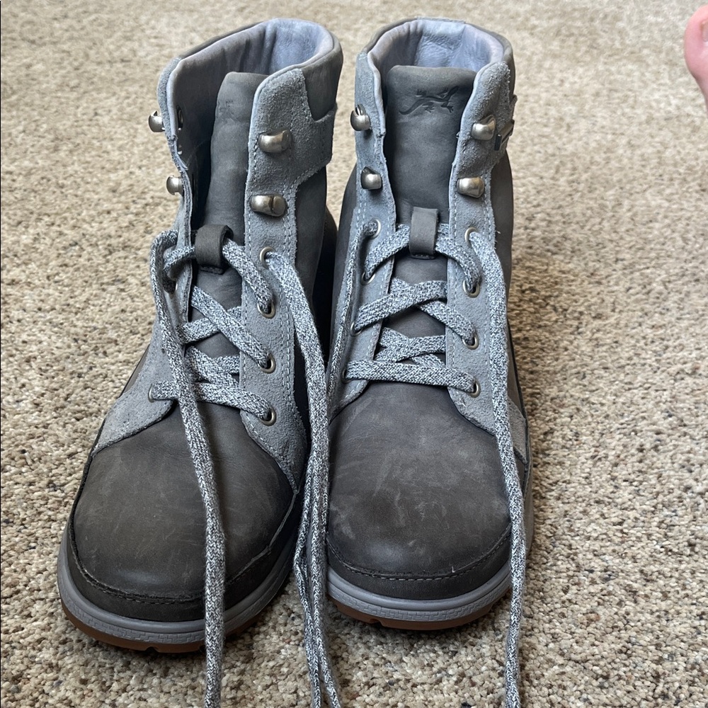 Women’s Chaco Gray High-Top Boots - Picture 2 of 6